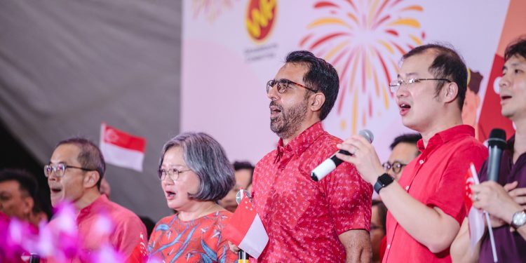 big-turnout-at-the-workers’-party’s-national-day-dinner-in-hougang